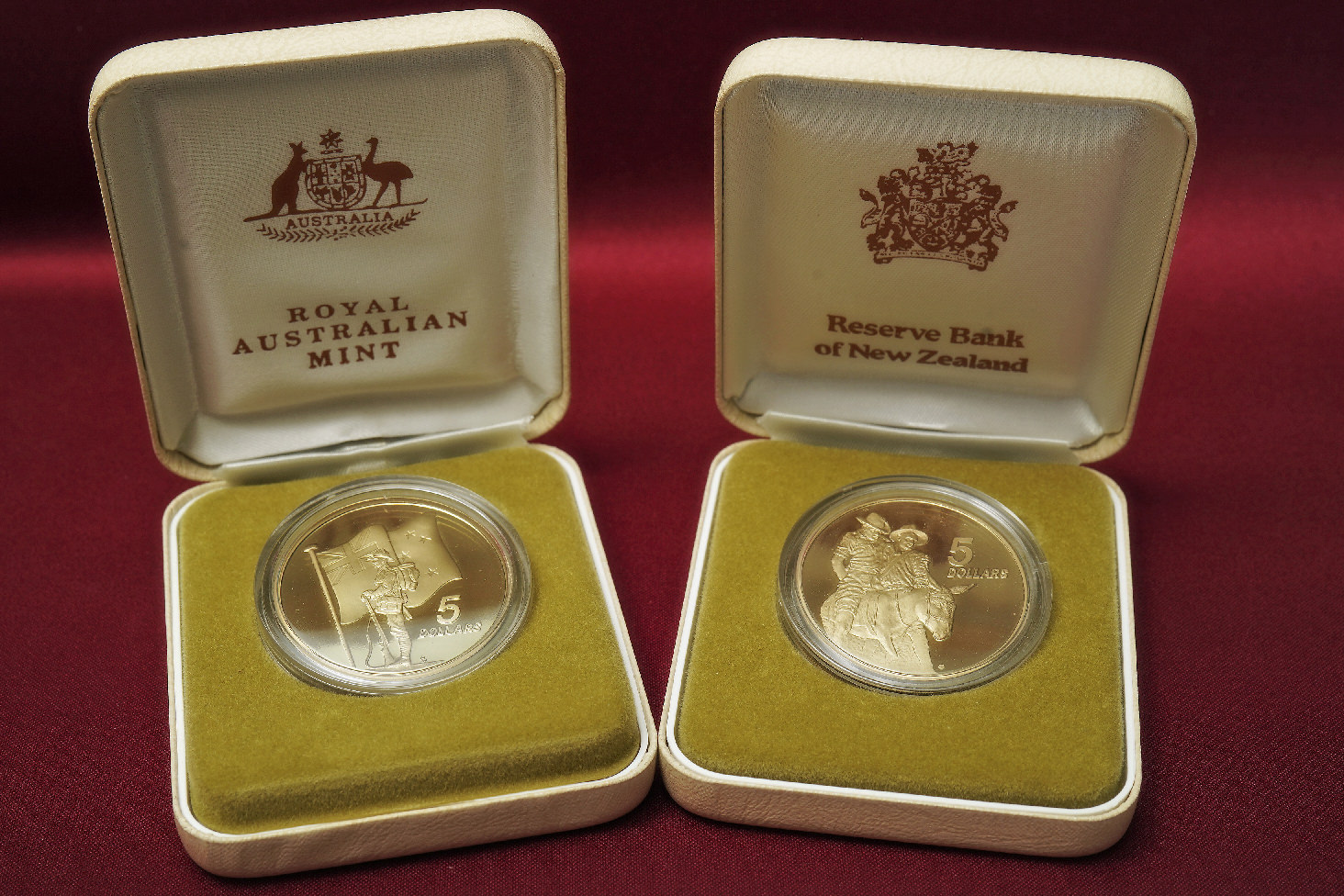 1990 ANZAC 75th Anniversary Commemorative Coin Set – 2 Coins